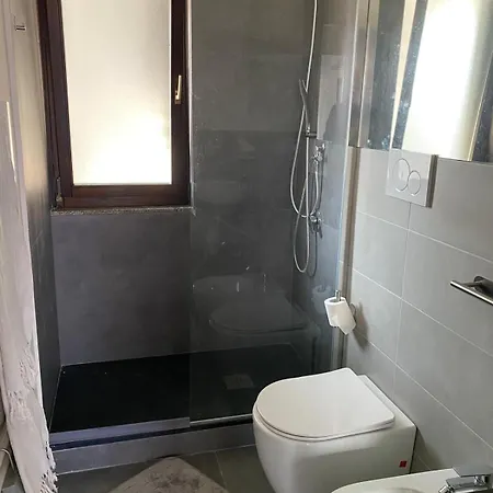 Daire Adinhome Acicastello *